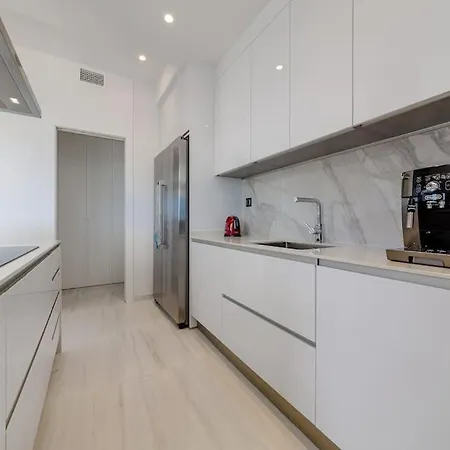Apartment Lovely Oasis Or Ange Exclusive 100mt To The Sea *